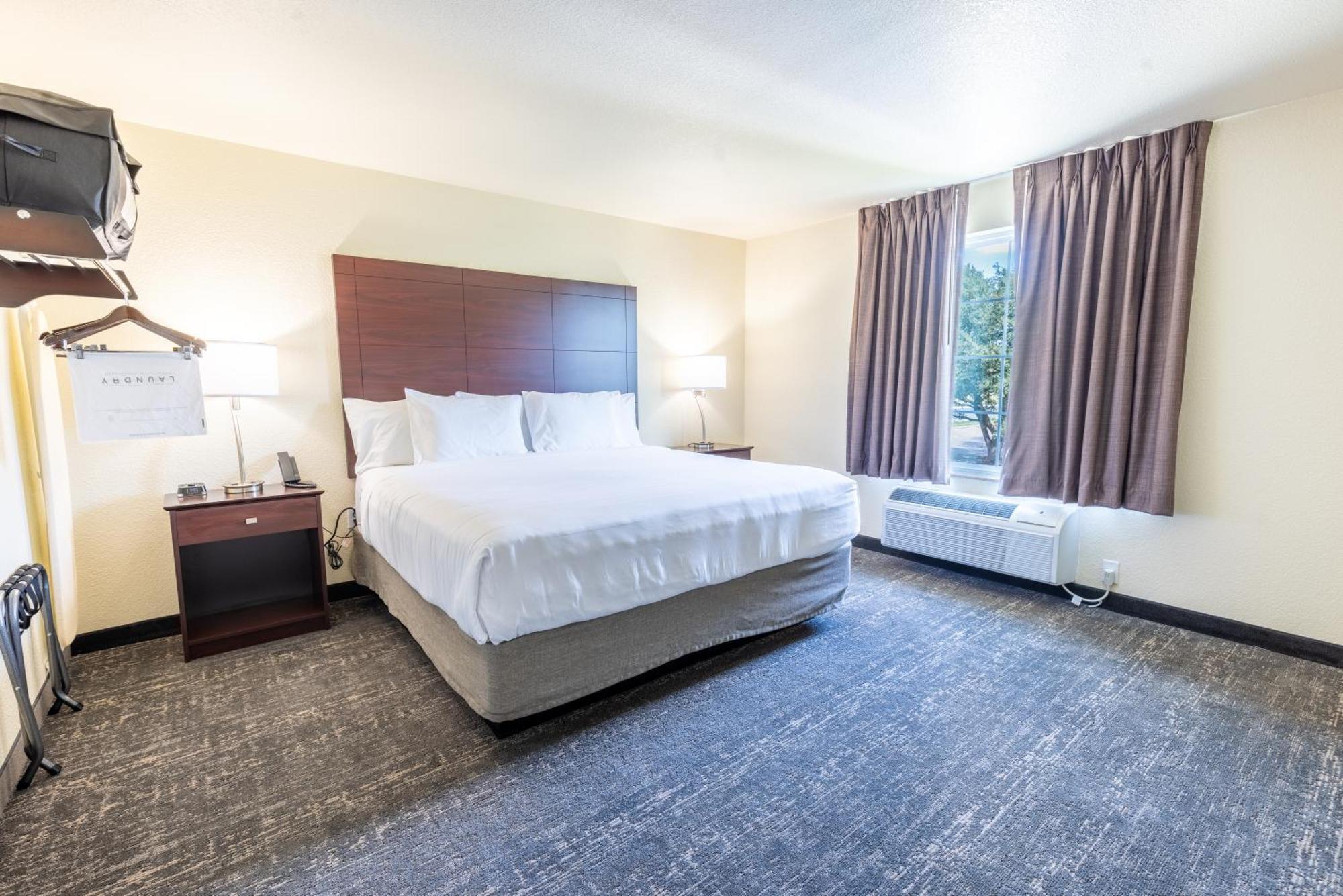Cobblestone Inn & Suites - Winters エクステリア 写真